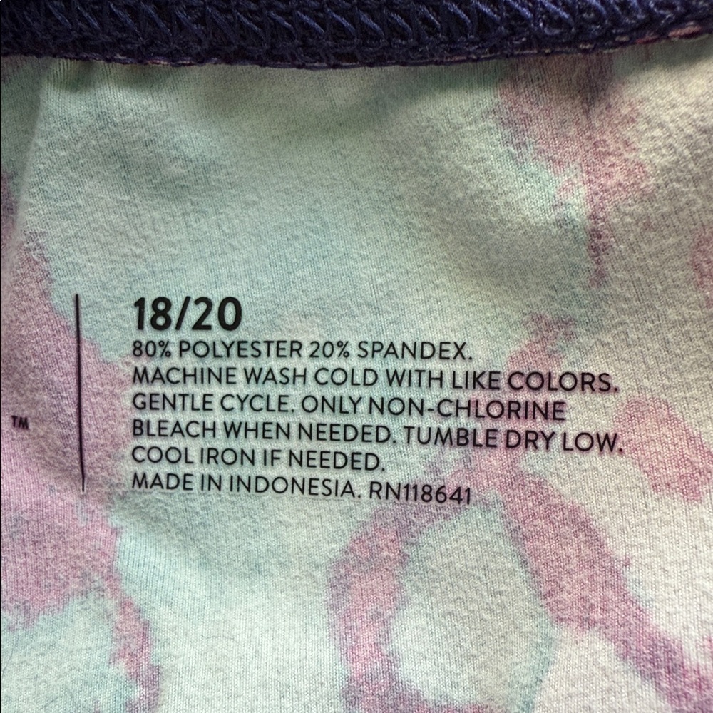 LIVI High-Rise LIVI Soft 7/8 Legging With Pockets 18/20 - Picture 6 of 6